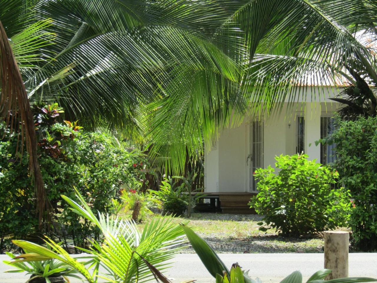 Pineapple House Manzanillo Villa Eksteriør bilde